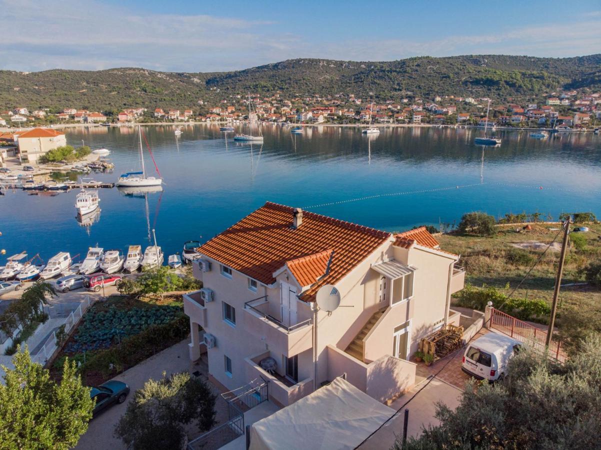 Apartments Majic Vinišće المظهر الخارجي الصورة